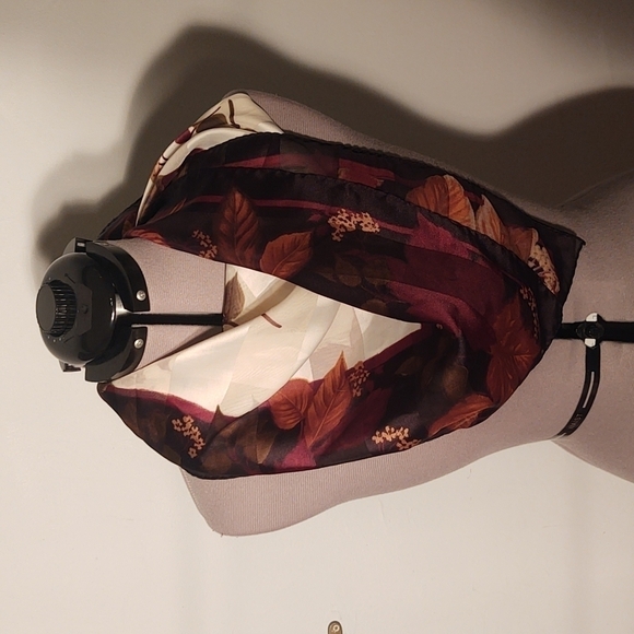 COPY - Autumn Leaves Pattern Scarf - Picture 1 of 9